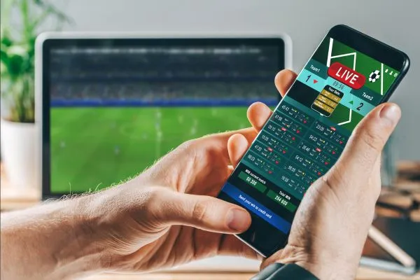 Navigating the Fun88 Mobile App Betting on the Go Made Easy